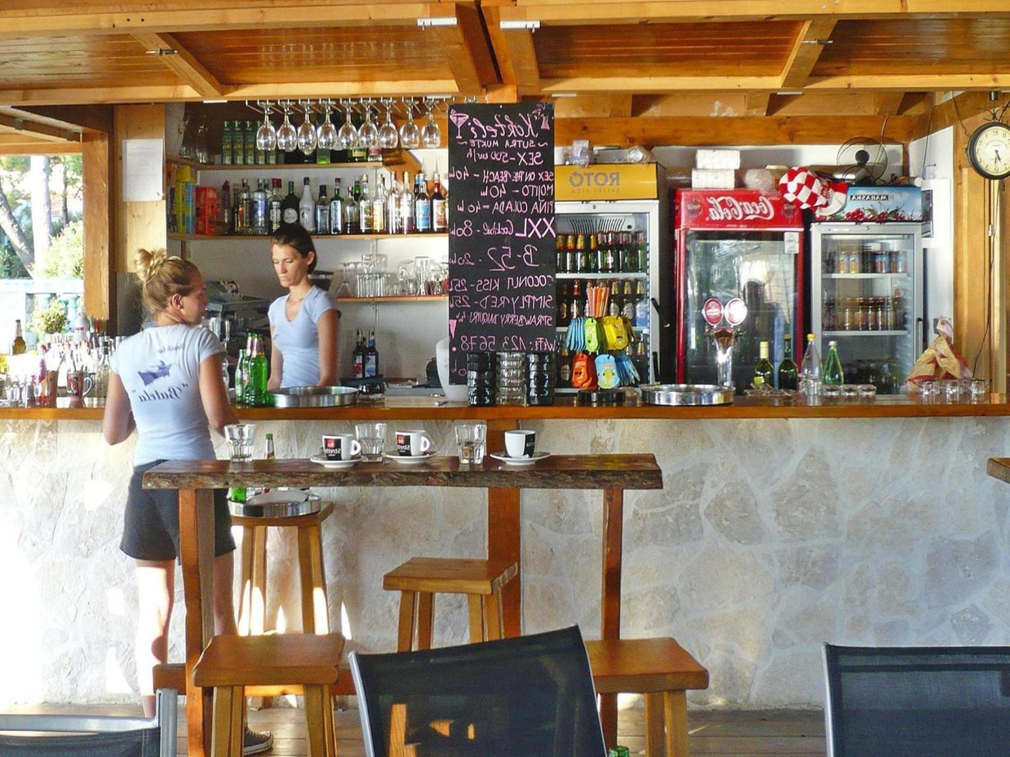 Apartments Ljilja In Privlaka, Near Sandy Beach 普利拉卡 外观 照片